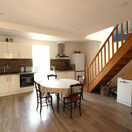 Joli Appartement Avec Balcon Au Coeur De Форкалкер Екстериор снимка